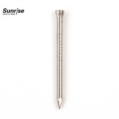 Smooth Shank Screw
